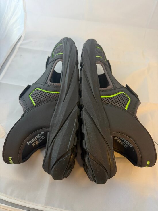 Sandals_&_Flip_Flops